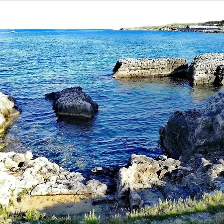 Bed & Breakfast Faro Bianco