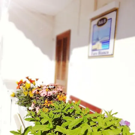 Faro Bianco