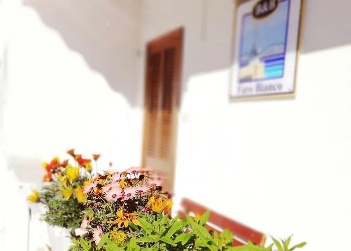 Faro Bianco