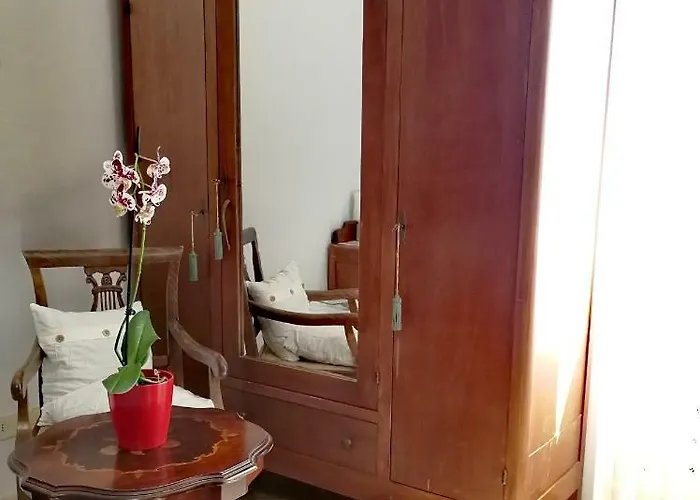 Alojamento de Acomodação e Pequeno-almoço Faro Bianco